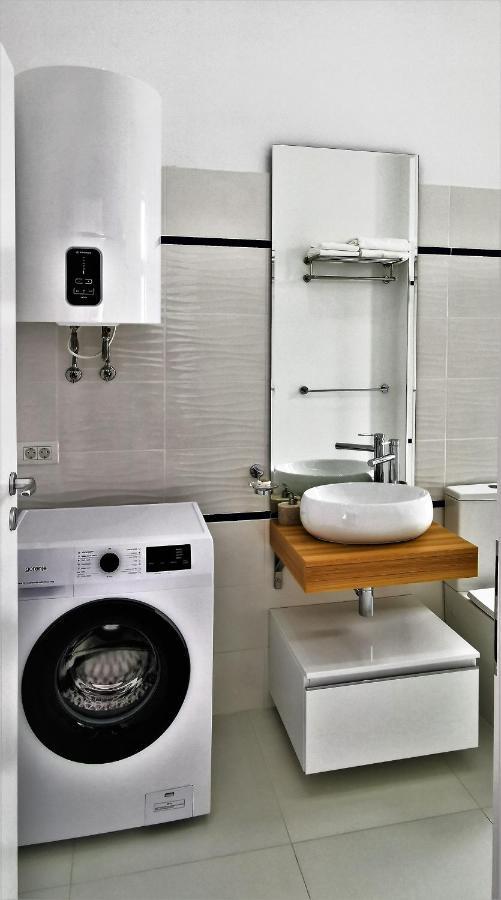 Oxygen Neptun By Boutique C5 Apartment Luaran gambar